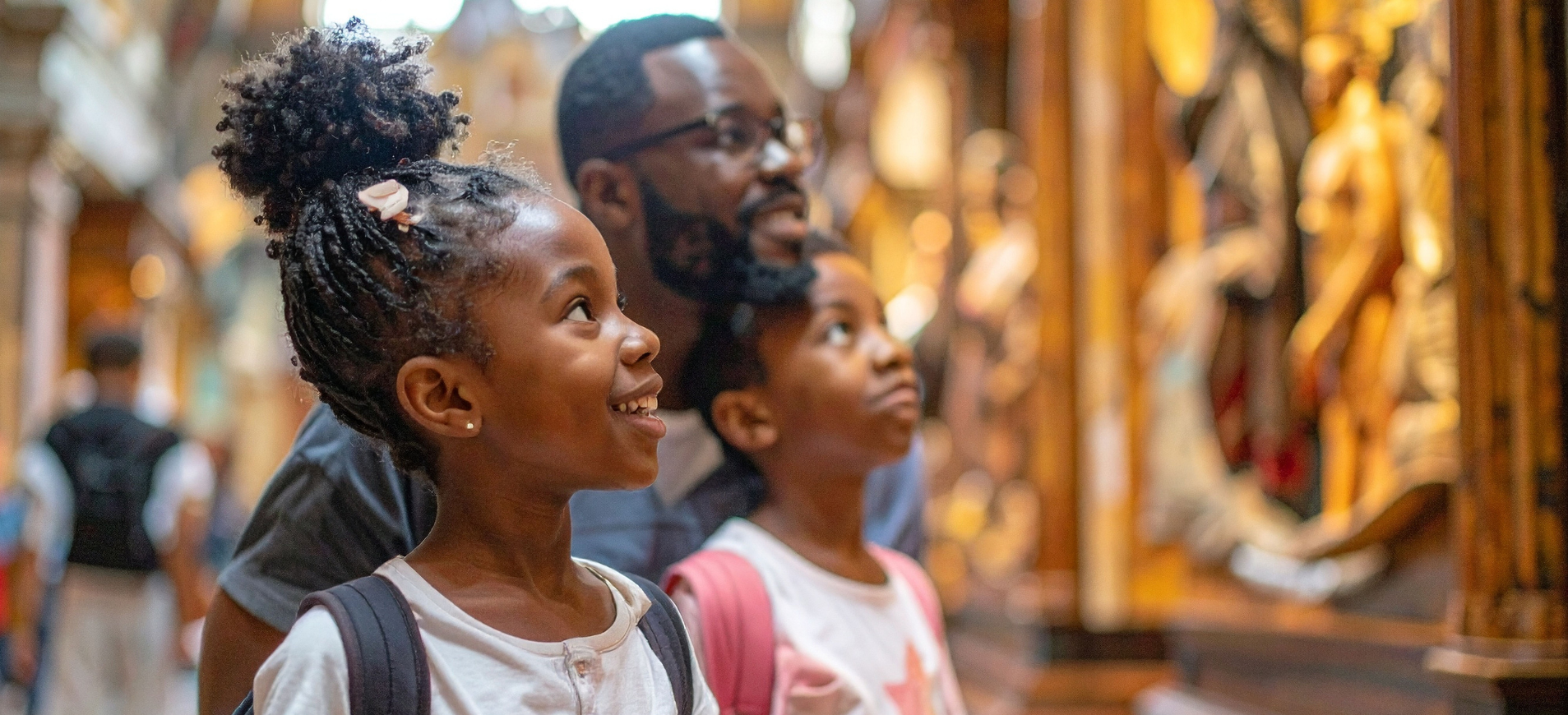 Pocket-Sized Museum Magic Anyone Can Enjoy? Meet the Discovery Deck